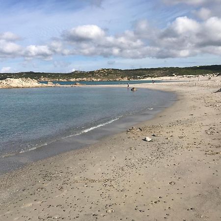 Monolocale A Rena Majore Di Gallura Luaran gambar