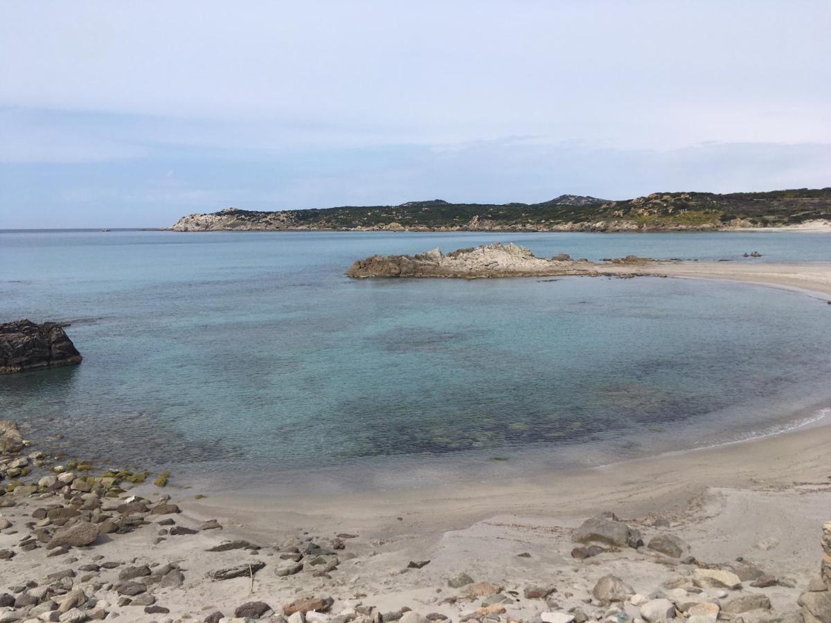 Monolocale A Rena Majore Di Gallura Luaran gambar